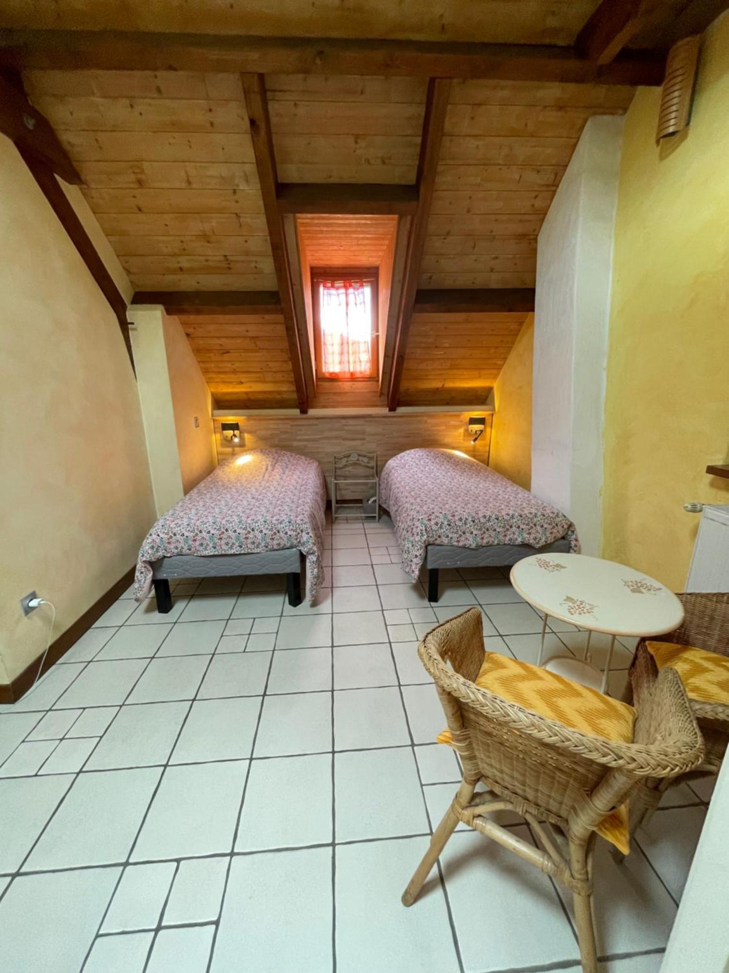 Chambres D'Hotes Las Vignes Beaucens Extérieur photo